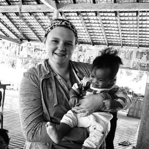 Meet your Posher, Cassandra